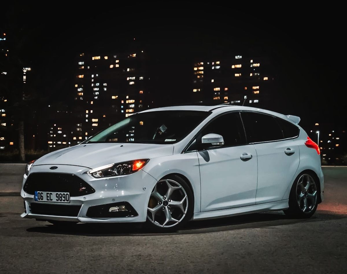 Focus ST250