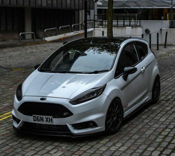 Fiesta ST180